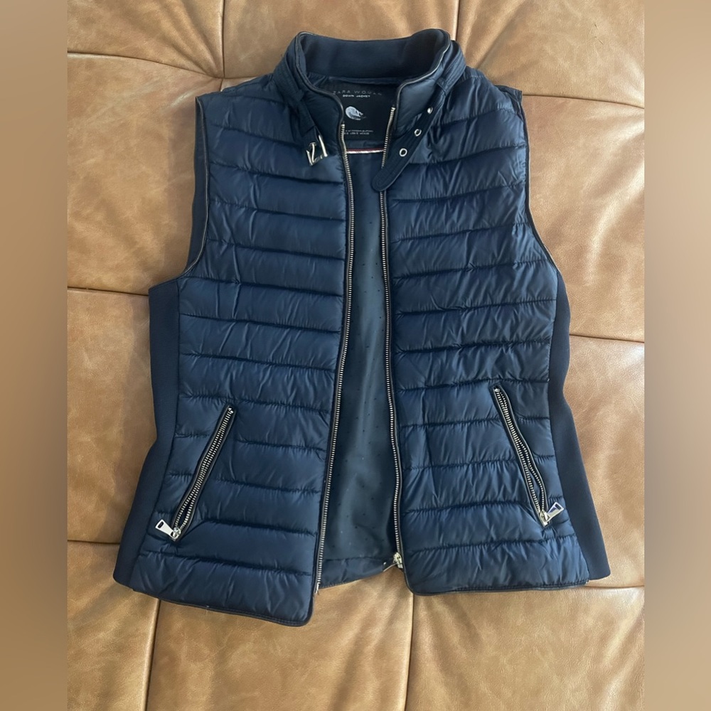 Zara light weight down puffer vest